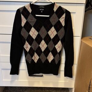 Apt. 9 Women's V-Neck Argyle Sweater - Black, Gray, Red